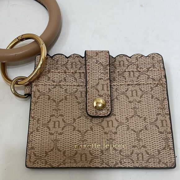 NEW WITHOUT TAGS NANETTE LEPORE WRISTLET CARD HOLDER - Picture 2 of 4